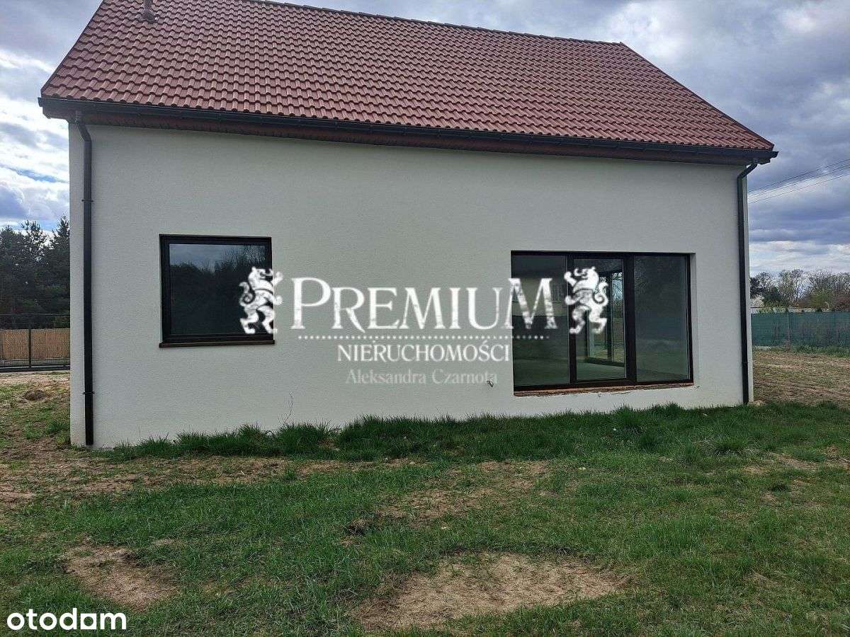 Gotowy dom wolno stojący Uraz-13