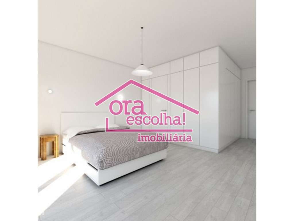 Moradia T2 Geminada NOVA com PISCINA, duas suítes e pérgula para 2 ...-8