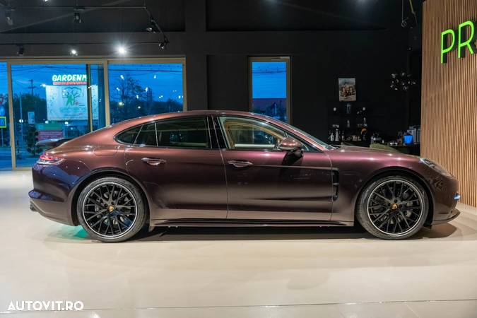 Porsche Panamera - 8