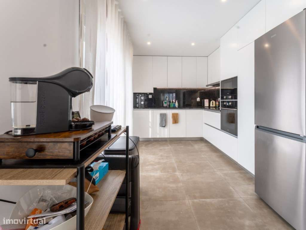 Moradia V4 com piscina aquecida, jardim e garagem em Alfeizerão (Co...-11