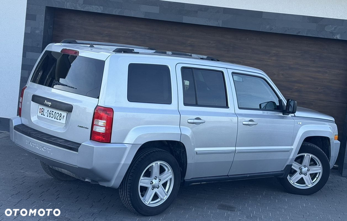 Jeep Patriot 2.4 Limited CVT2 - 8