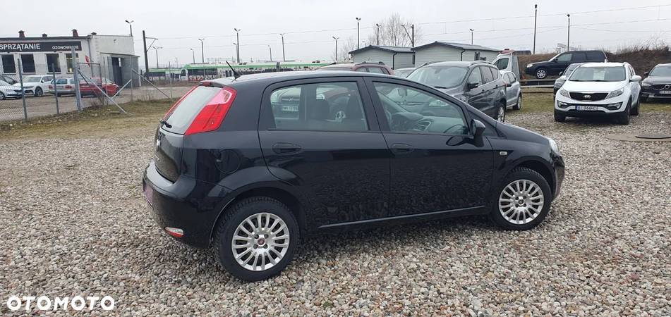 Fiat Punto 1.4 Easy S&S - 12