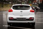 Kia Pro_cee'd 1.6 crdi L Euro2012 - 21