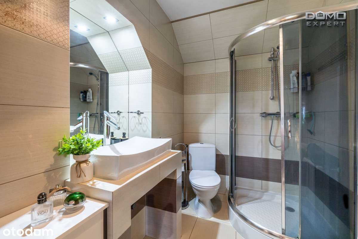 Zadbany dom wolnostojący garażem - Pełny obrazek: 4/15