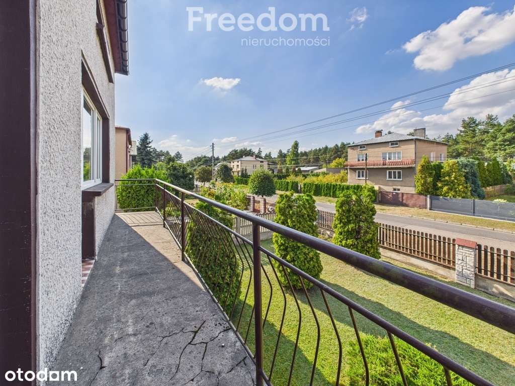 Piętrowy dom w cichej okolicy Siewierza - Pełny obrazek: 4/20