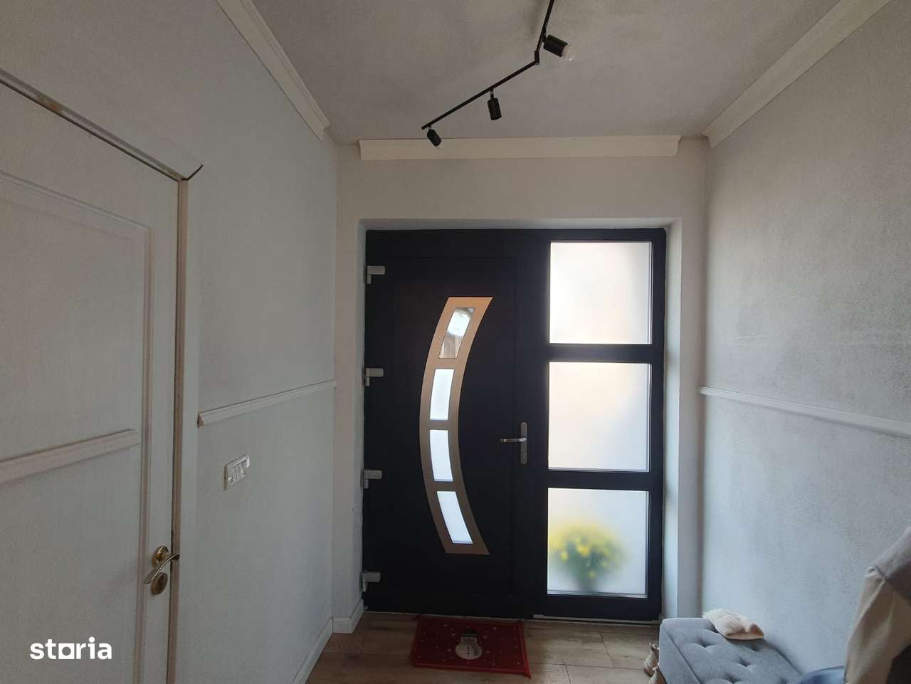 Vand casa noua in Livada-3