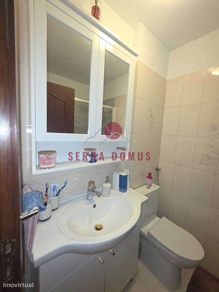 Apartamento T3 com 2 Casas de Banho na Lagoa em Faro-5