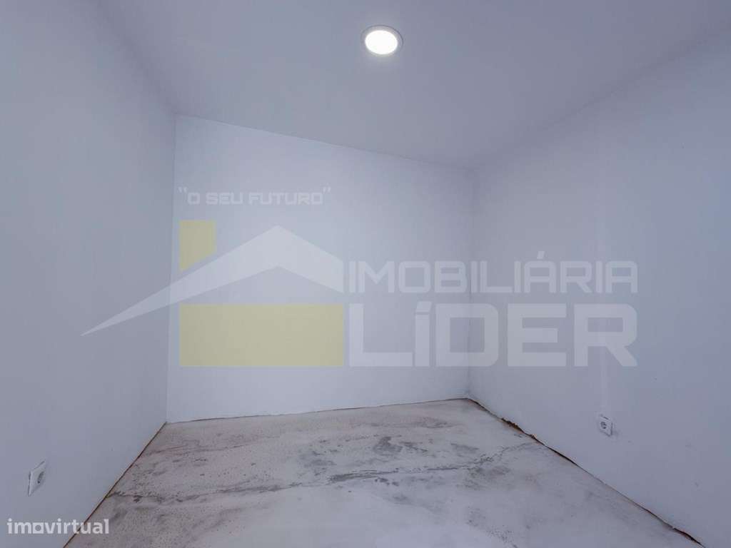 Excelente Oportunidade de Investimento na Ventosa Torres Vedras.-6