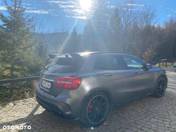 Mercedes-Benz GLA AMG 45 4-Matic - 24