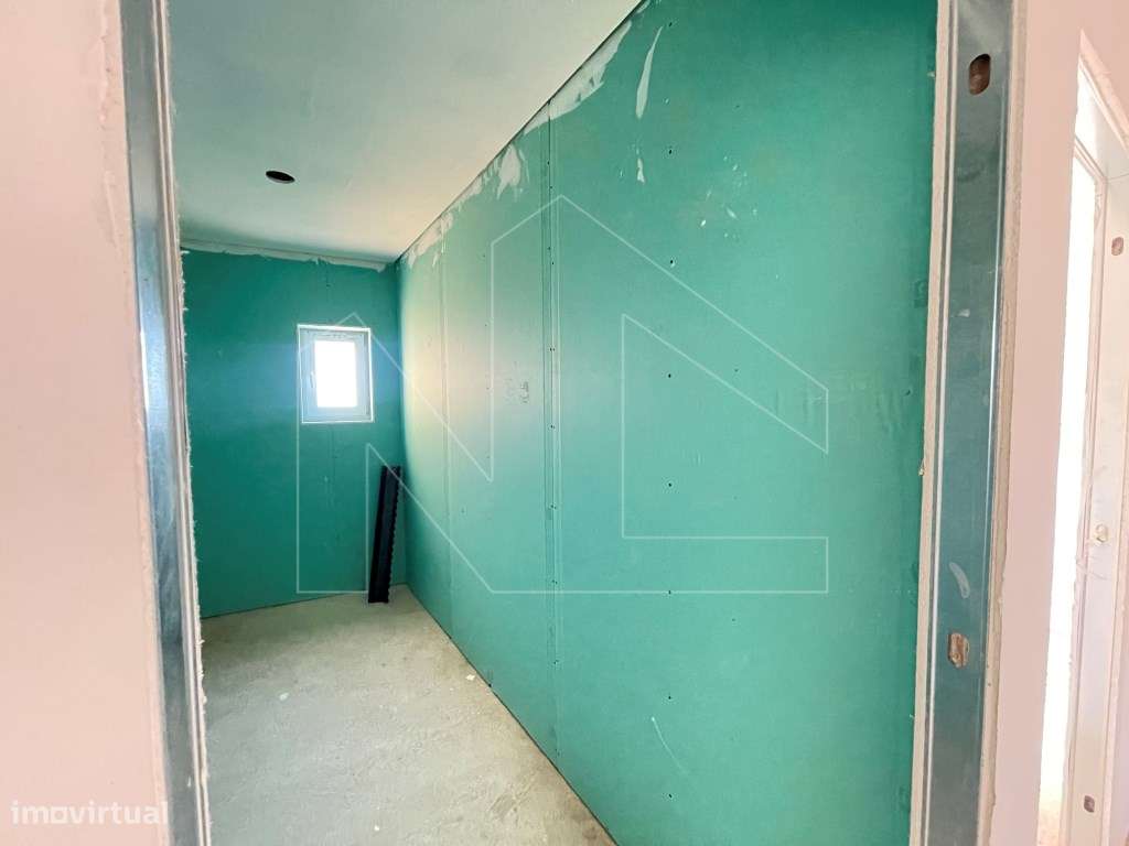 Moradia T2 com Espaço Exterior - A Dois Minutos do Centro de Águeda!-4