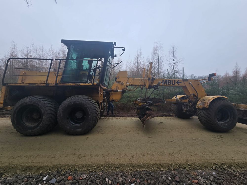 Mbu g 150 ta  równiarka mbu g 150 ta 119.800 netto / zamiana 1992