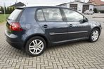 Volkswagen Golf - 8