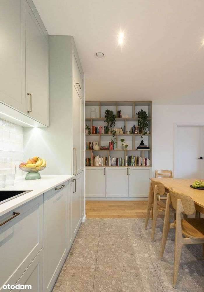 Nowoczesne, wykończone w 2024 roku z dużym tarasem-4