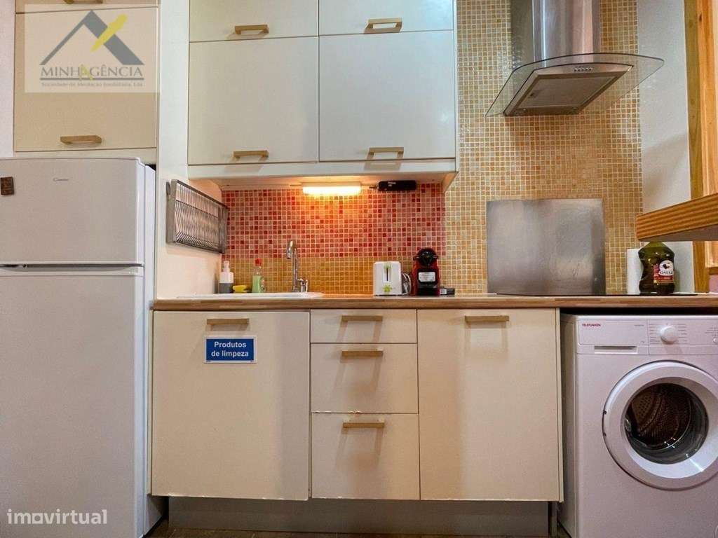 Apartamento T1 junto à Praça do Bocage em Setúbal-10