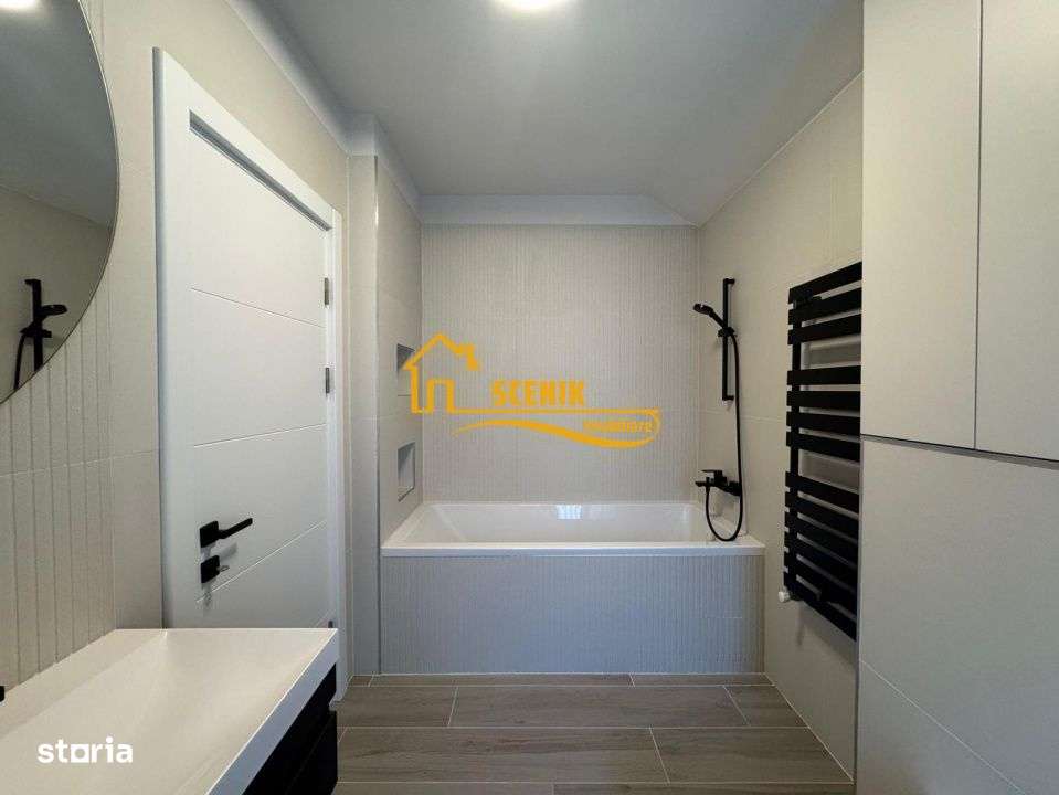 Penthouse de exceptie, vedere Tampa, acces exclusivist cu liftul pana-17