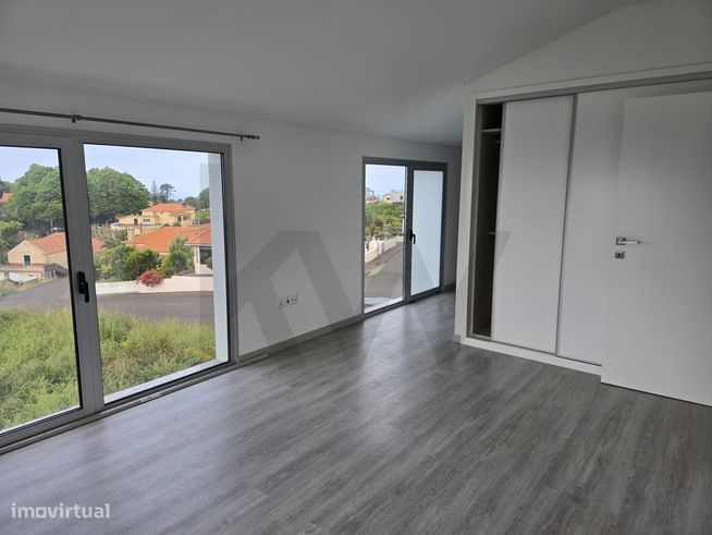 Moradia T3 com Piscina e Vista Mar nos Prazeres | Calheta-18