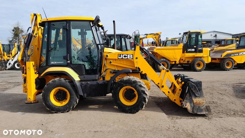 JCB 3CX COMPACT 2018R SUPER - 1