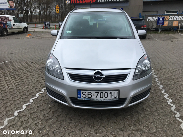 Opel Zafira 1.6 Enjoy - 2