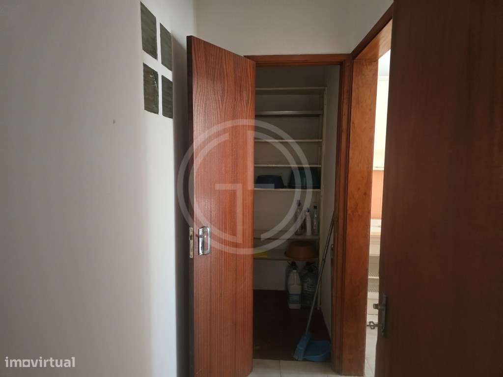 Apartamento T3 em Faro - localização ideal-19