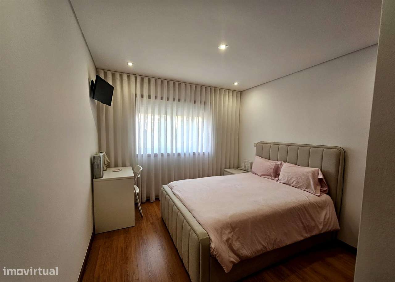 Apartamento T2 Venda em Custóias, Leça do Balio e Guifões,Matosinhos-13
