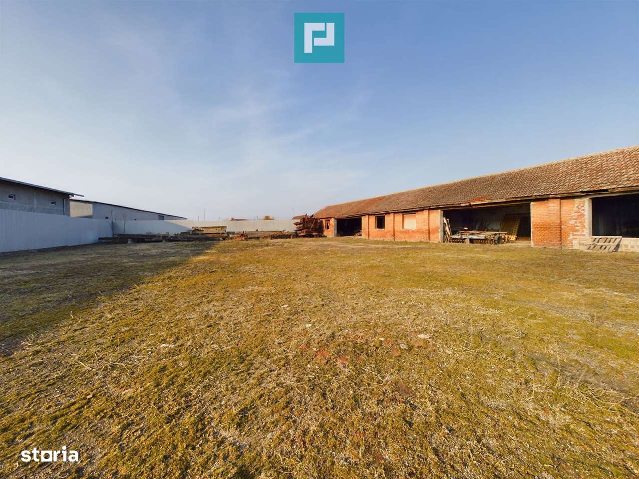 Teren și hale pe calea Aradului în Periam-12