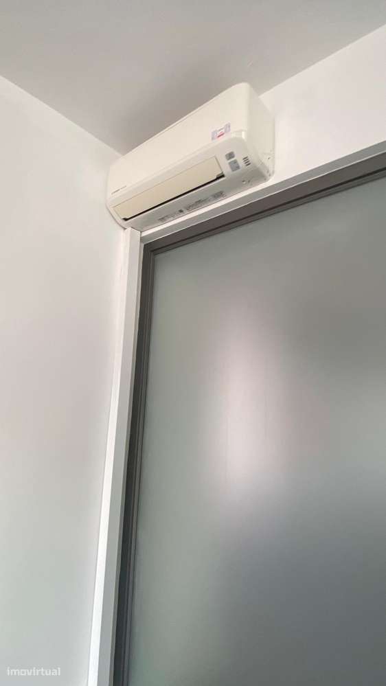 Escritório de 447m², com privilegiada vista, no Centro do Porto-17