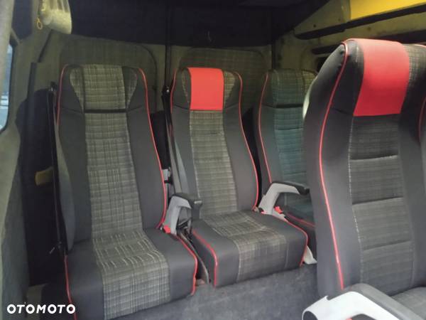 Ford Transit Custom - 12