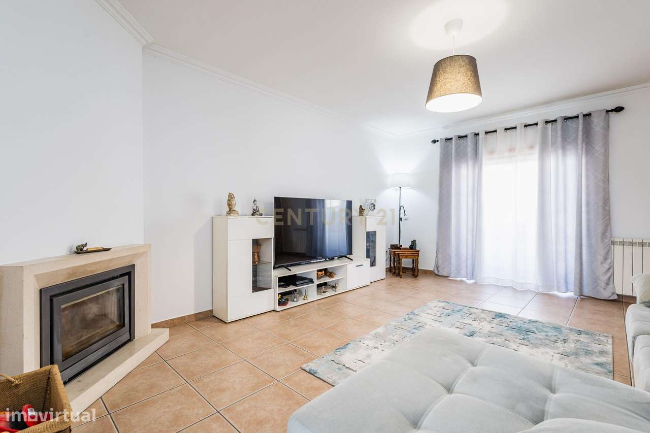 Moradia T4 em Condomínio fechado - Grande imagem: 4/42