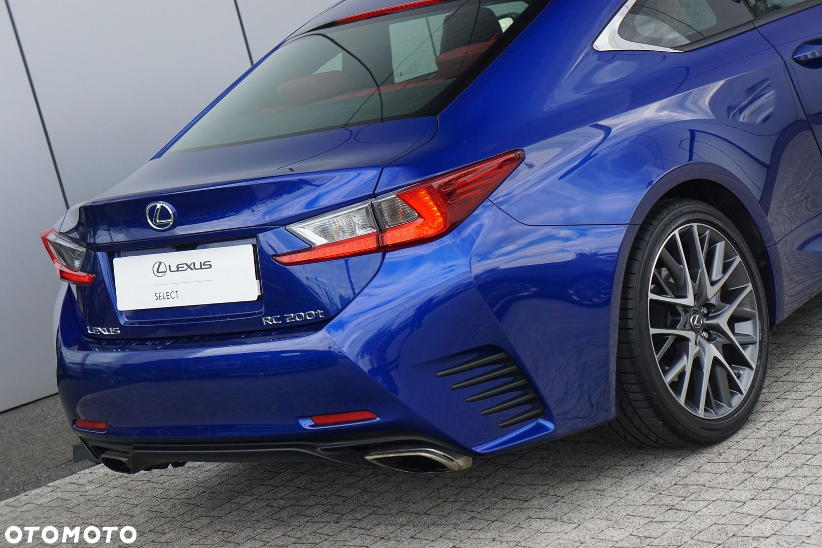 Lexus RC 200t / 300 F Sport - 5