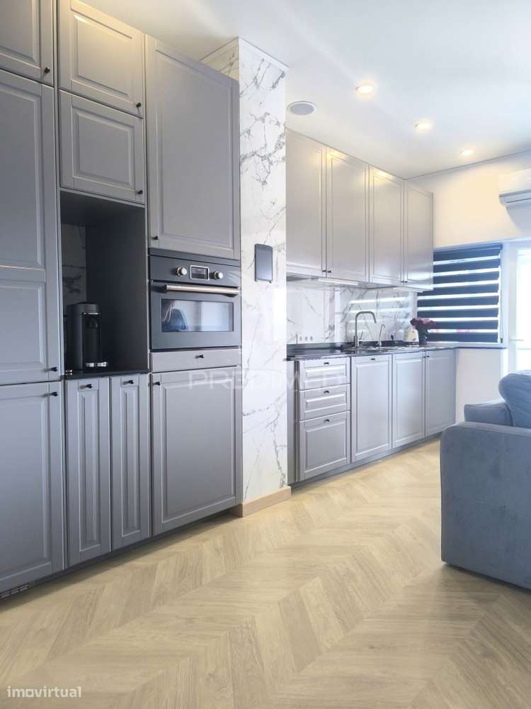 Apartamento T2 no centro da cidade do Porto - Grande imagem: 2/14