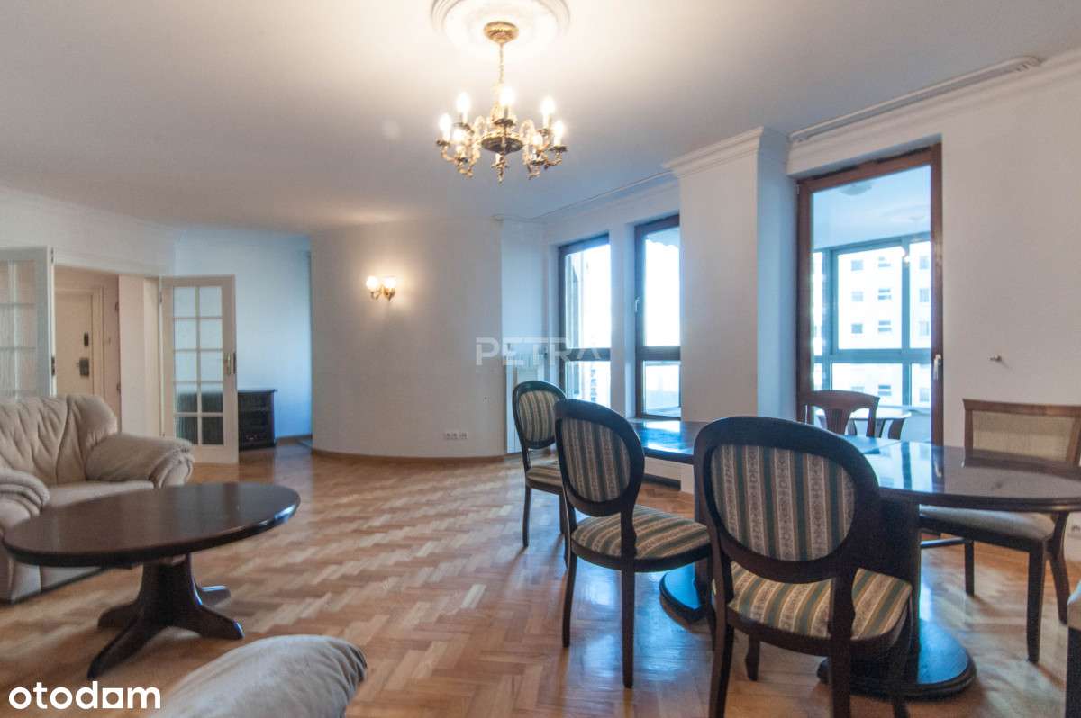 Blisko CH Arkadia i metra Dworzec Gdański-1