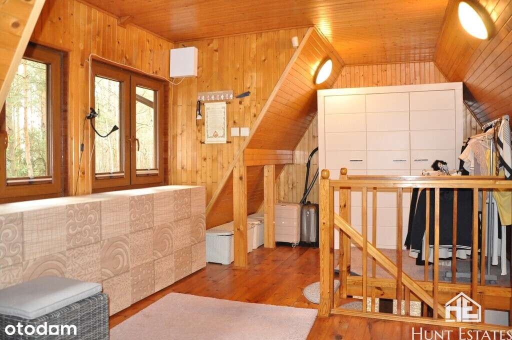 Działka w otoczeniu lasu z domem mieszkalnym i SPA-19