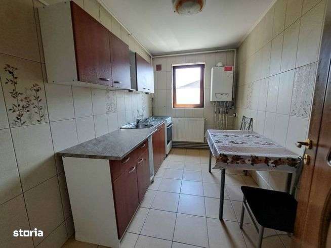 Zona Balaban, micro 5 Targoviste, Vanzare apartament 3 camere - Imagine principală: 5/10