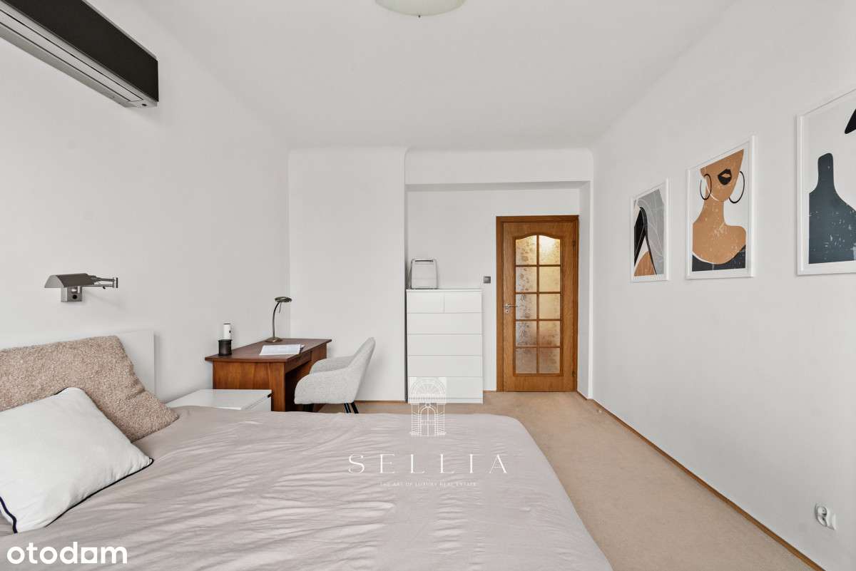 Funkcjonalne mieszkanie przy Placu Zbawiciela-4