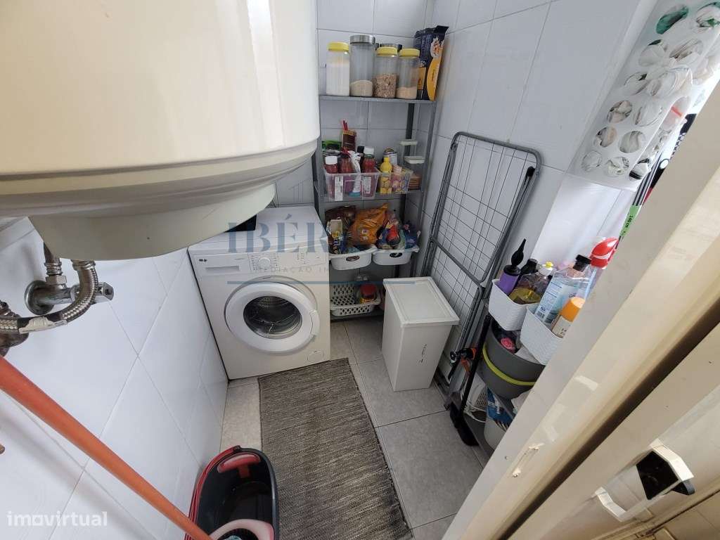 T3 Renovado com Garagem em Canidelo - Gaia-18