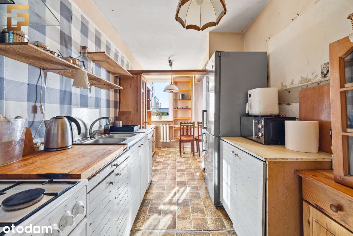 3-pokojowe mieszkanie na Grochowie DO Remontu-3