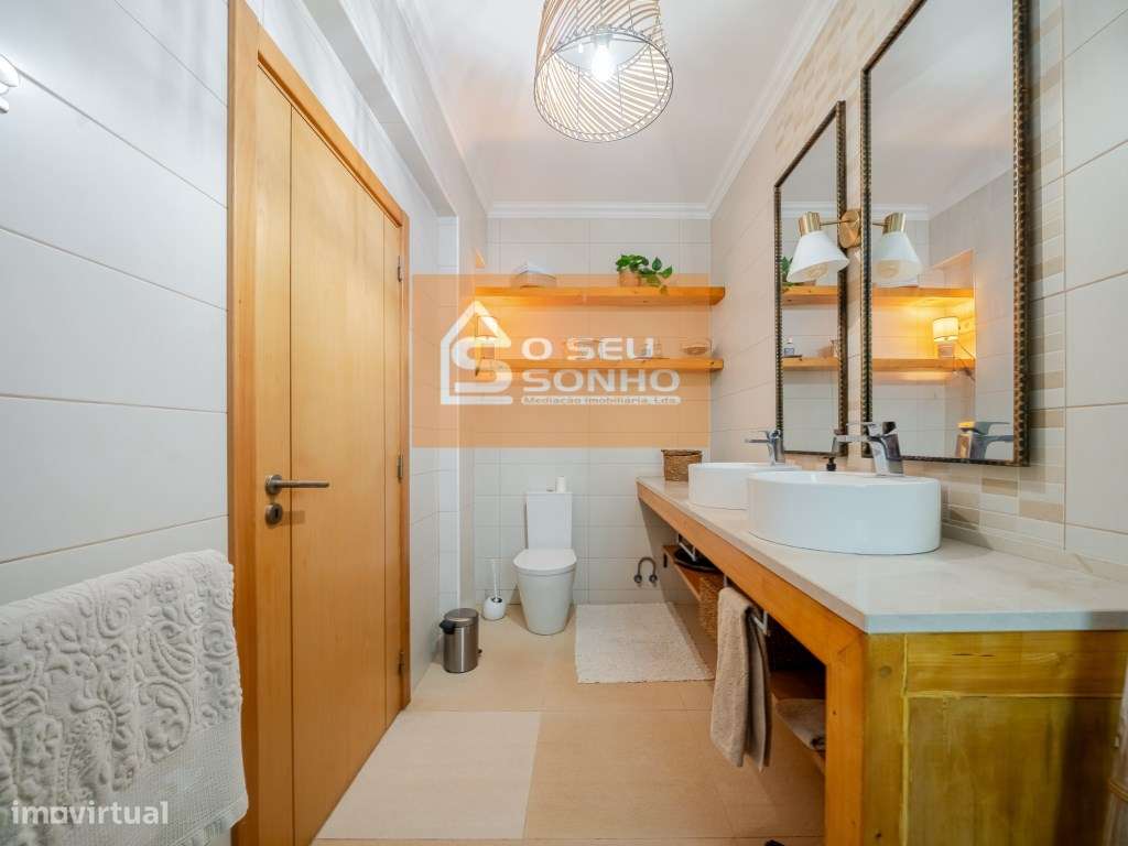 Moradia T3 + 1 com Piscina-39