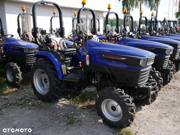 Farmtrac Ciągnik Kompaktowy Farmtrac 26 4WD Nowy Ładowacz w Opcji - 3