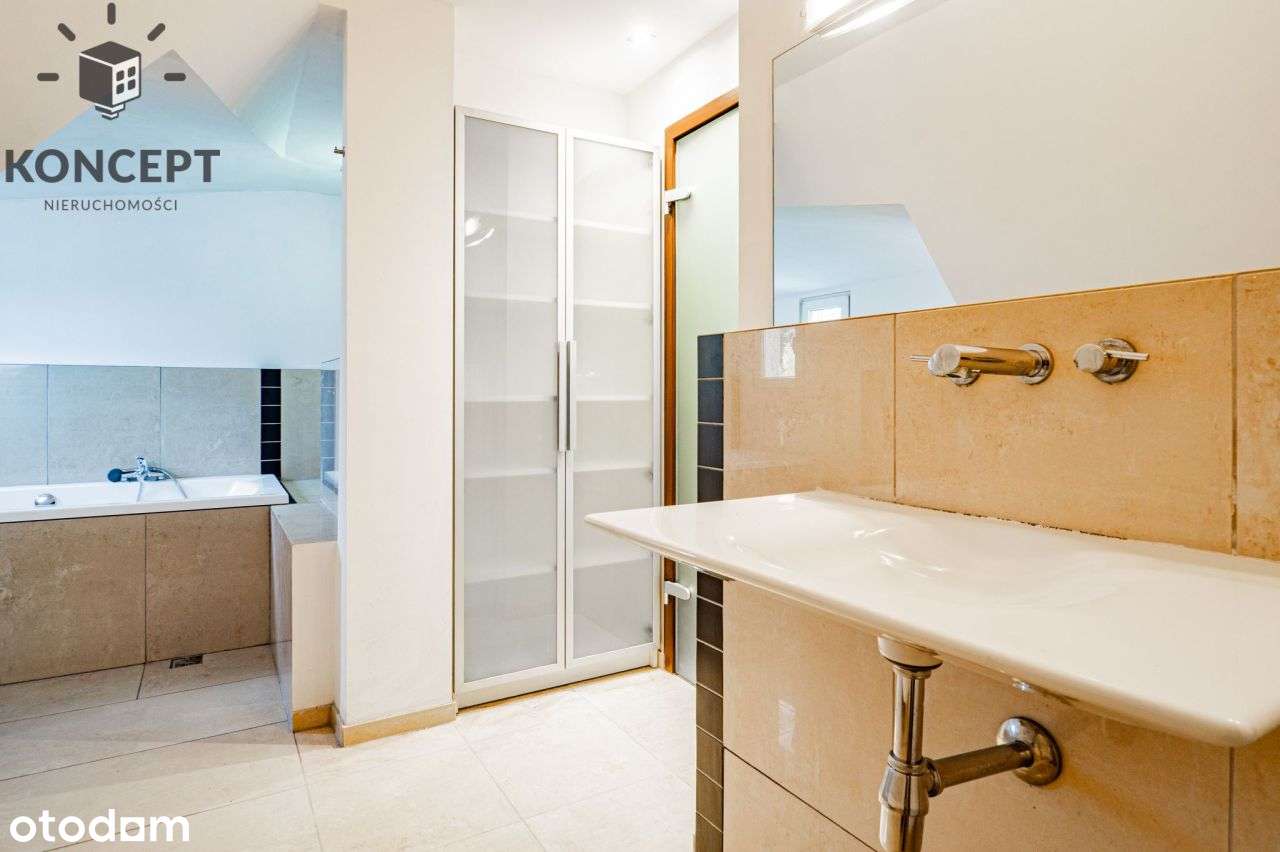 Mieszkanie 3-pokojowe, przy parku Południowym-12