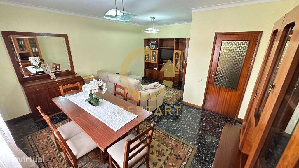 Apartamento T2 (Av da Carvalha - Rio Tinto)-3