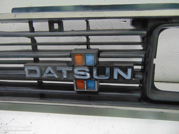 Datsun pick up grelha - 4