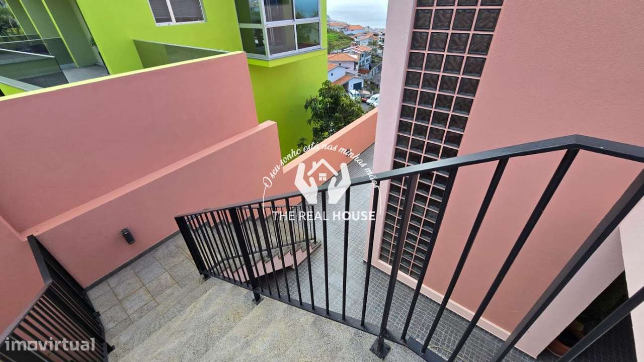 Moradia v3+1 funchal vista baia-14