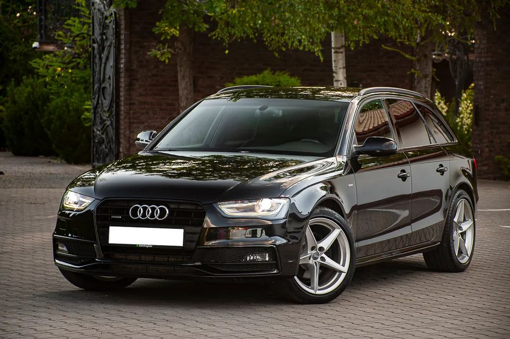 Audi A4 B8 (2007-2015) 2.0 TDI DPF quattro S tronic S line Sportpaket 2015
