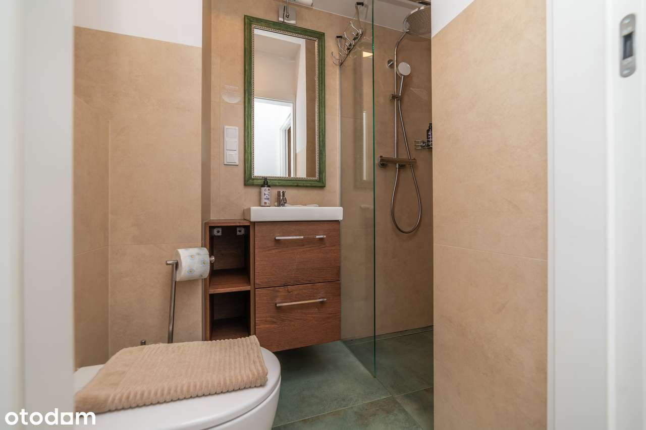 Wyjątkowe. 2 pokoje. MPEC, winda, klimatyzacja. Bez prowizji i PCC-10