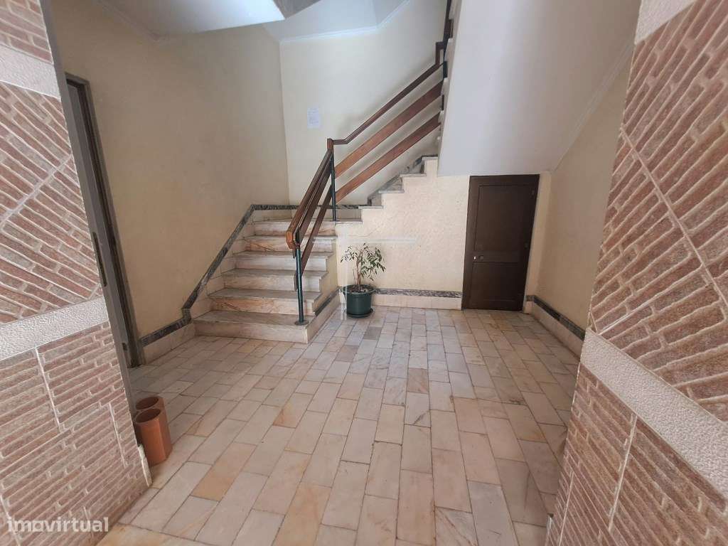 Apartamento T3 - Quinta do Conde-23