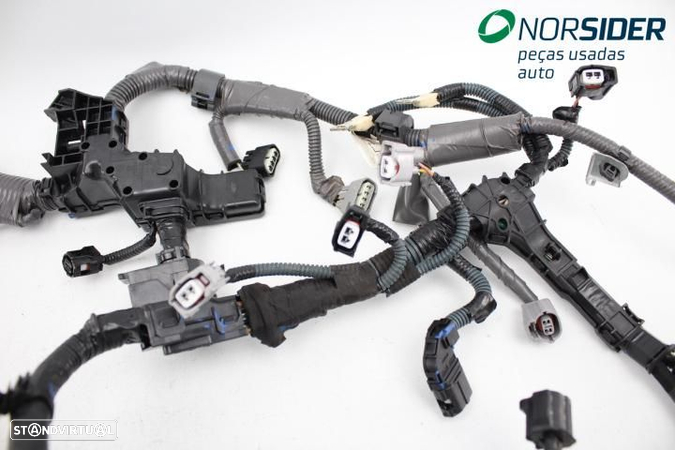 Instala elect comparti motor Toyota Auris|12-15 - 8