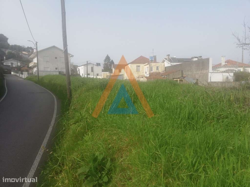 Lote de Terreno Urbano em Fiães - Santa Maria da Feira-6