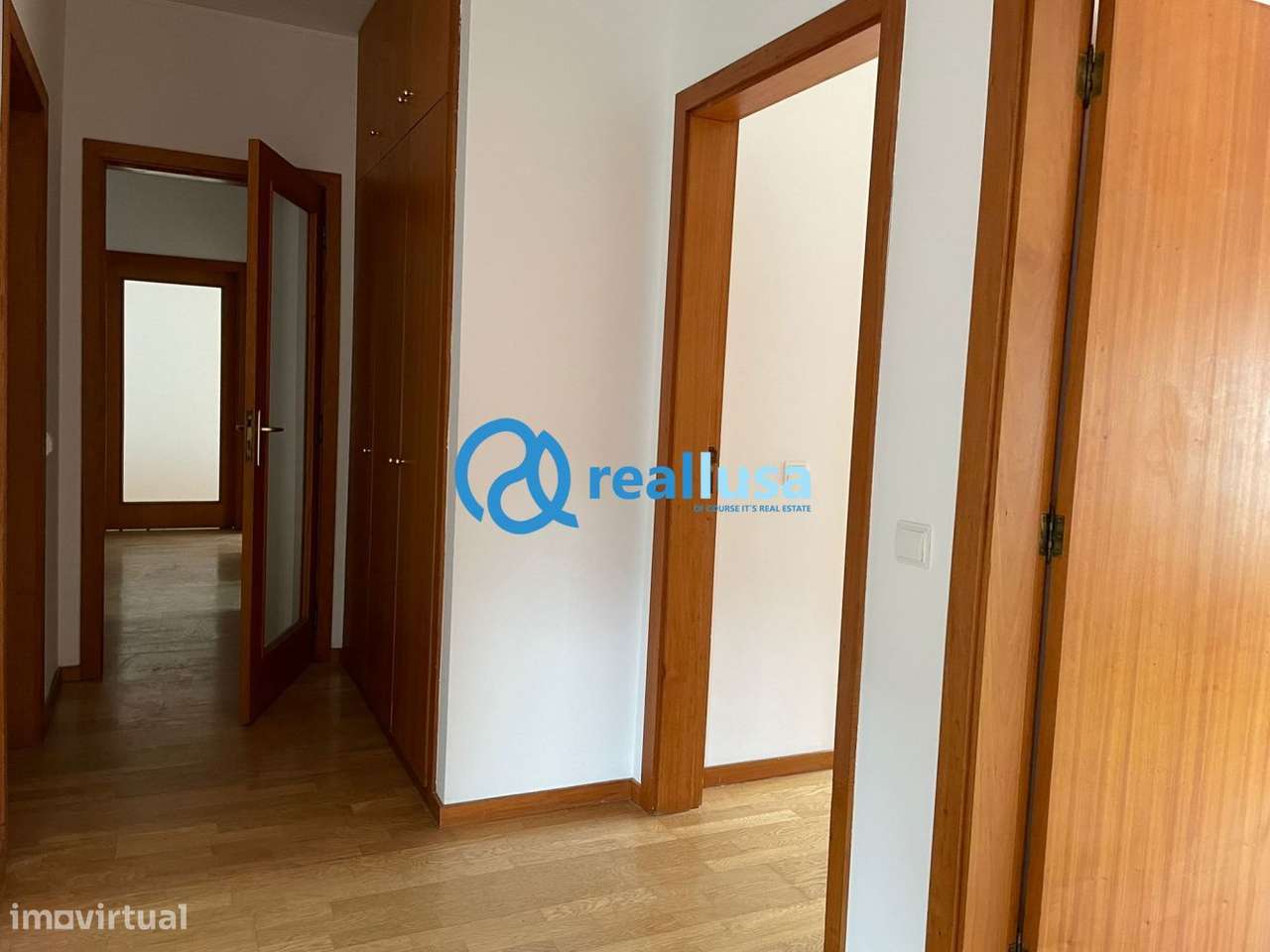 Apartamento T3 c/ garagem Águas Santas Maia-10