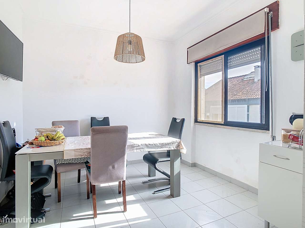 Apartamento T3 tranformado em T2 em Corroios - Grande imagem: 2/13