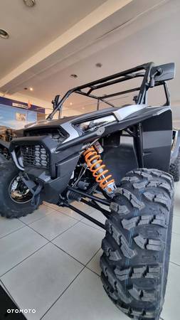 Polaris RZR - 17